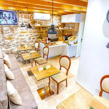 New Lux Merissima Bed and breakfast 4*
