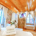 New Lux Merissima Bed & Breakfast 4*