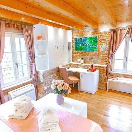 Bed and Breakfast New Lux Merissima Σπλιτ