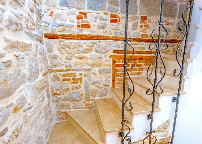 New Lux Merissima Bed & Breakfast