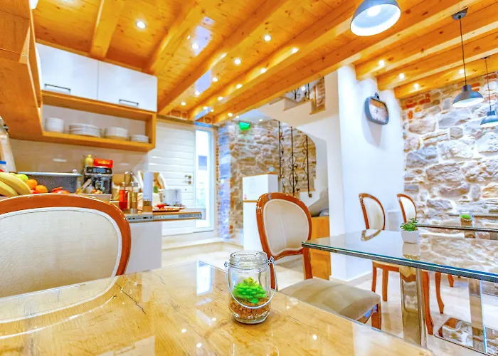 New Lux Merissima Bed & Breakfast